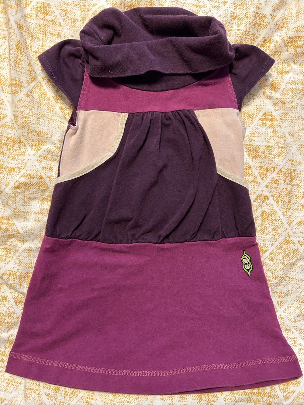 Peekaboo Beans Dress Size 2